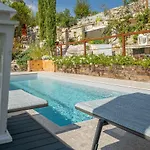 Marcheamore - La Roccaccia Relax, Art & Nature Villa