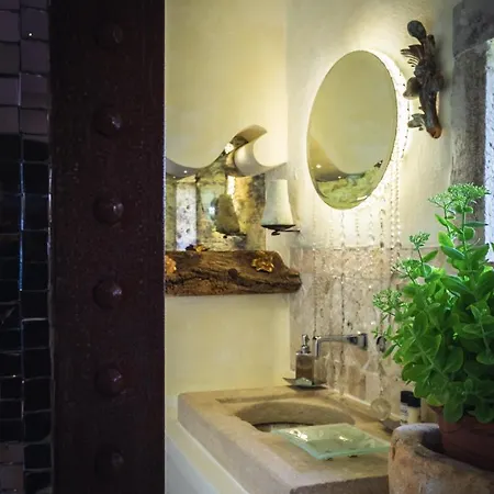 Villa Marcheamore - La Roccaccia Relax, Art&nature Montefortino