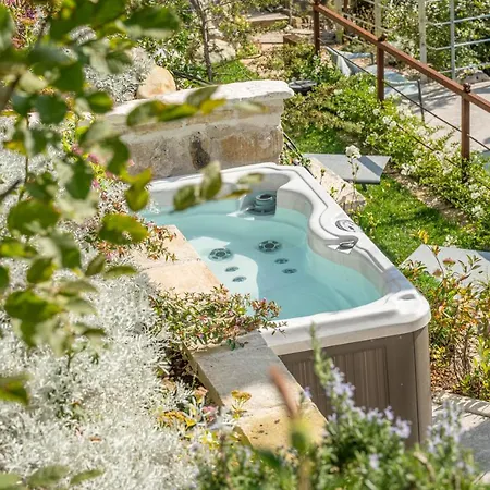 Villa Marcheamore - La Roccaccia Relax, Art & Nature Montefortino