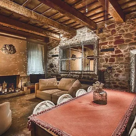 Marcheamore - La Roccaccia Relax, Art & Nature *