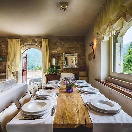 Marcheamore - La Roccaccia Relax, Art & Nature * Montefortino