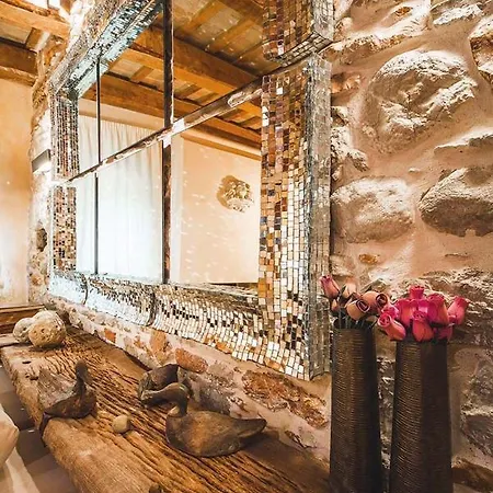 Villa Marcheamore - La Roccaccia Relax, Art & Nature