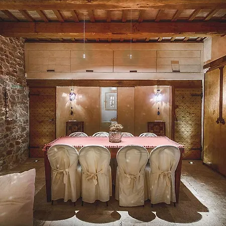 Villa Marcheamore - La Roccaccia Relax, Art&nature