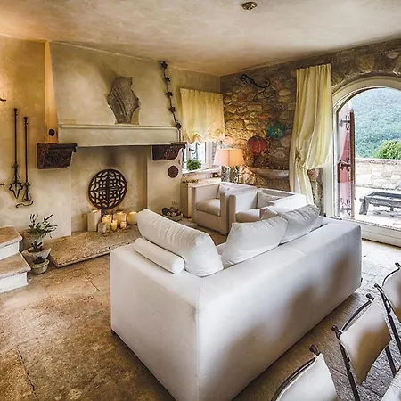 Villa Marcheamore - La Roccaccia Relax, Art & Nature Montefortino